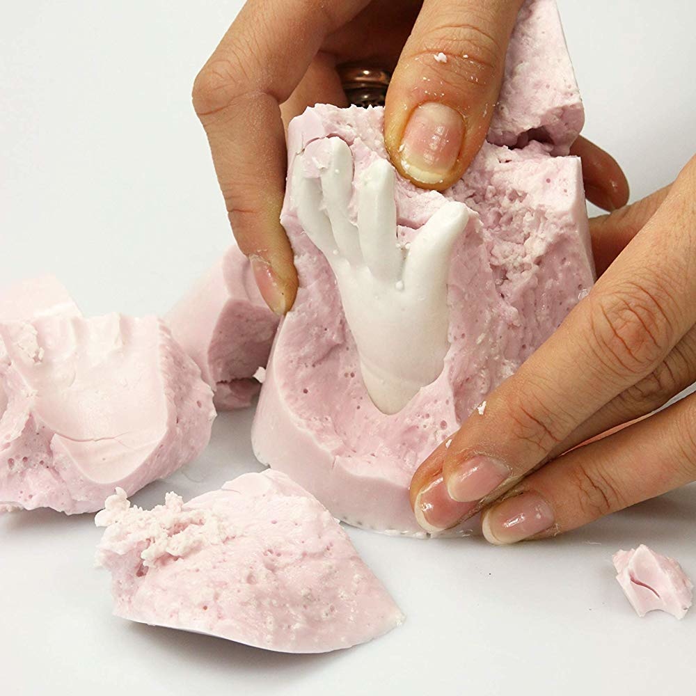 Rayher Kit DIY - Souvenirs de bébé - Moulage en plâtre des